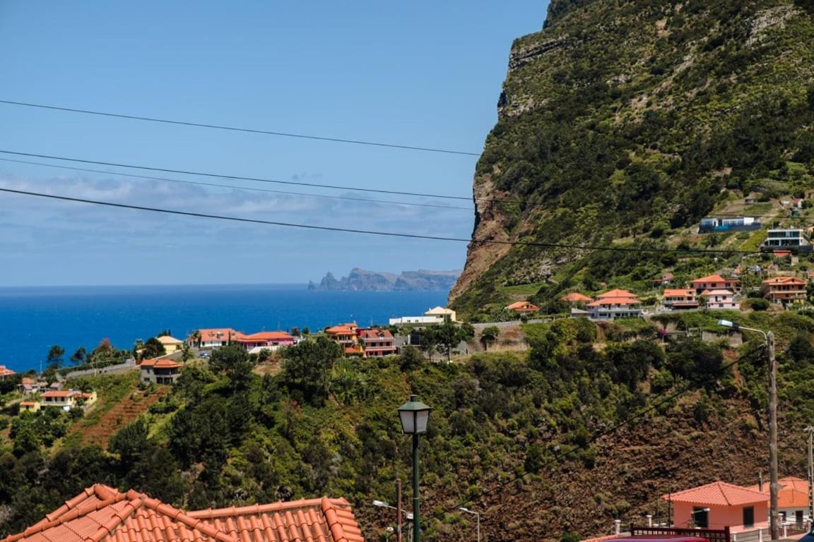 Hotel Guestready - Hikers Haven São Roque do Faial Exterior foto