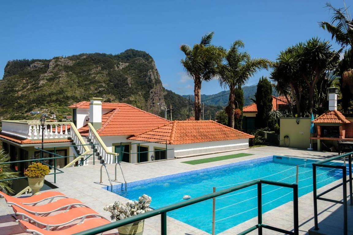 Hotel Guestready - Hikers Haven São Roque do Faial Exterior foto