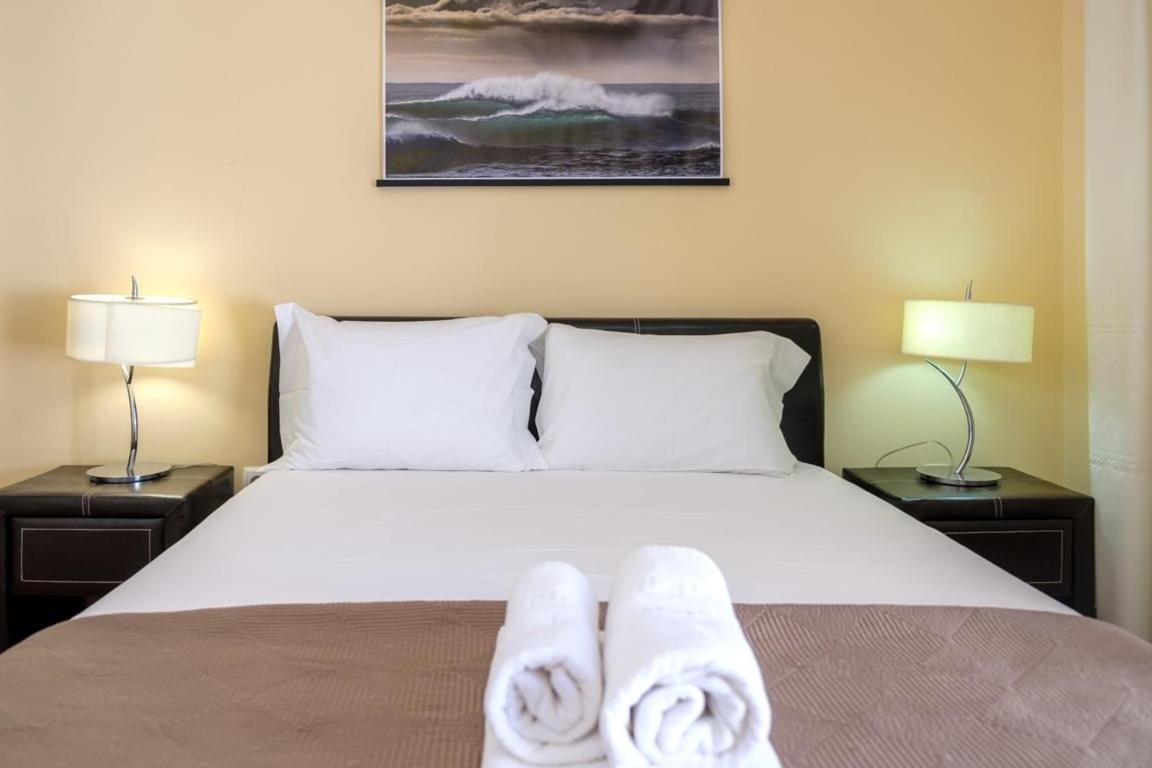 Hotel Guestready - Hikers Haven São Roque do Faial Exterior foto