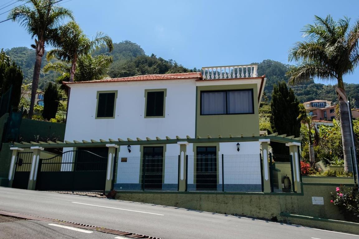 Hotel Guestready - Hikers Haven São Roque do Faial Exterior foto