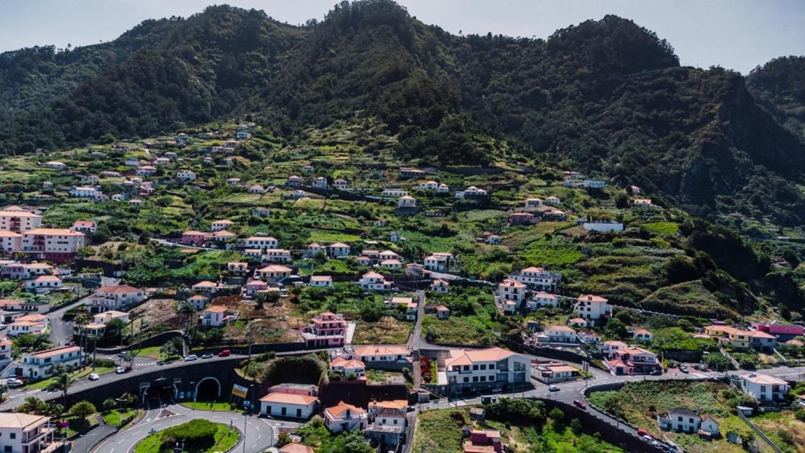 Hotel Guestready - Hikers Haven São Roque do Faial Exterior foto
